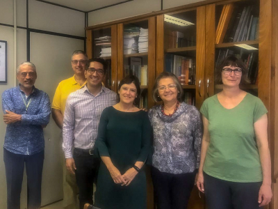 Especialistas estrangeiros reunidos com Miguel Arellano e Cecilia Leite 